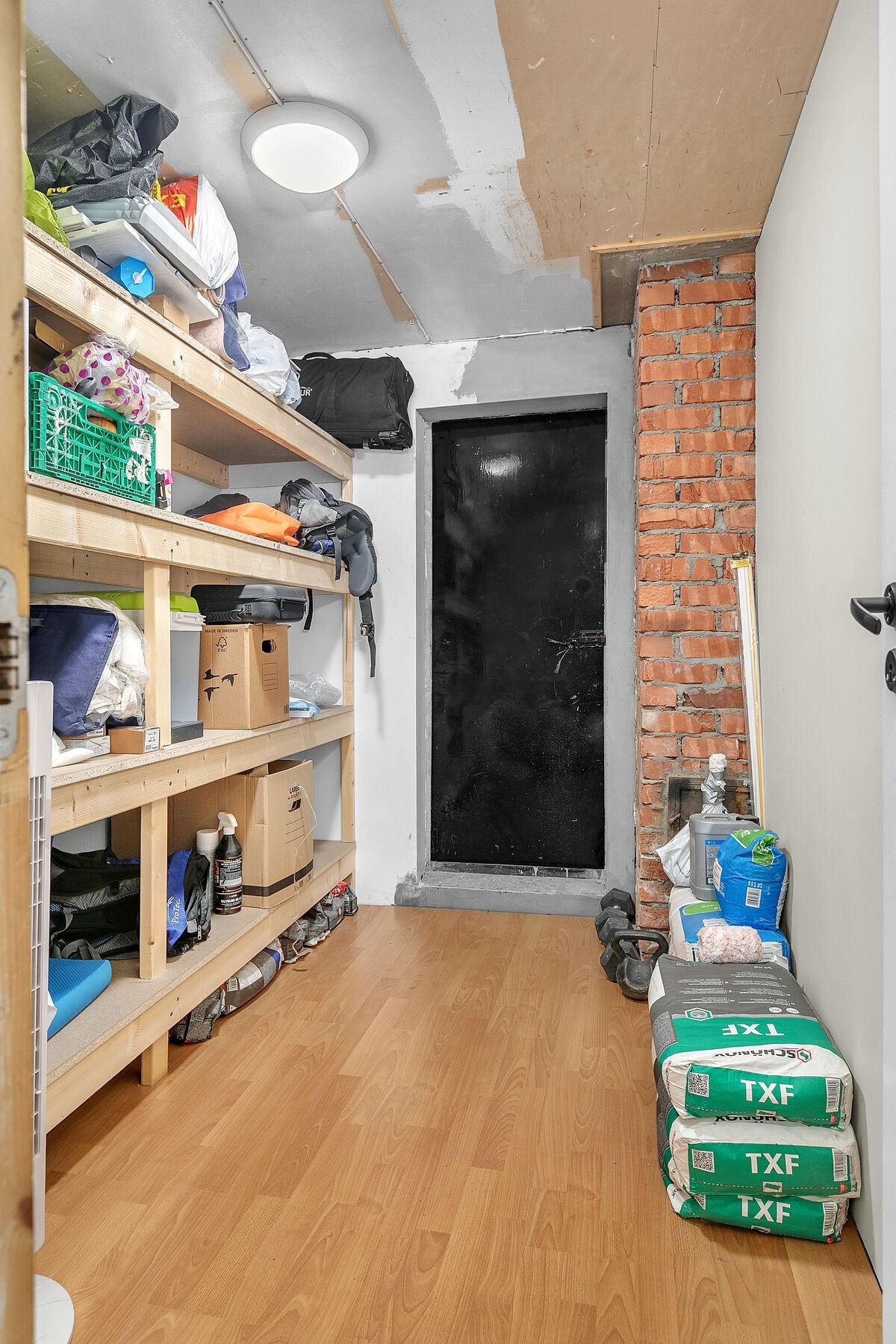 Underetasje - Bod Galleribilde