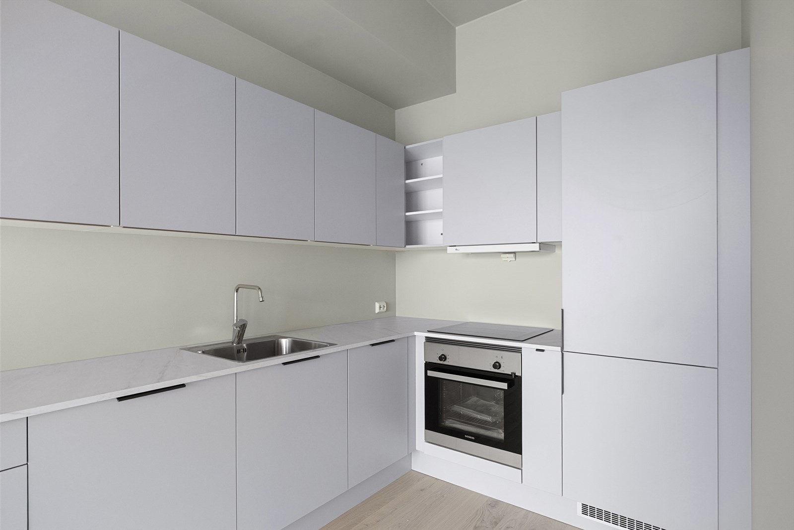 BS011.jpg Galleribilde