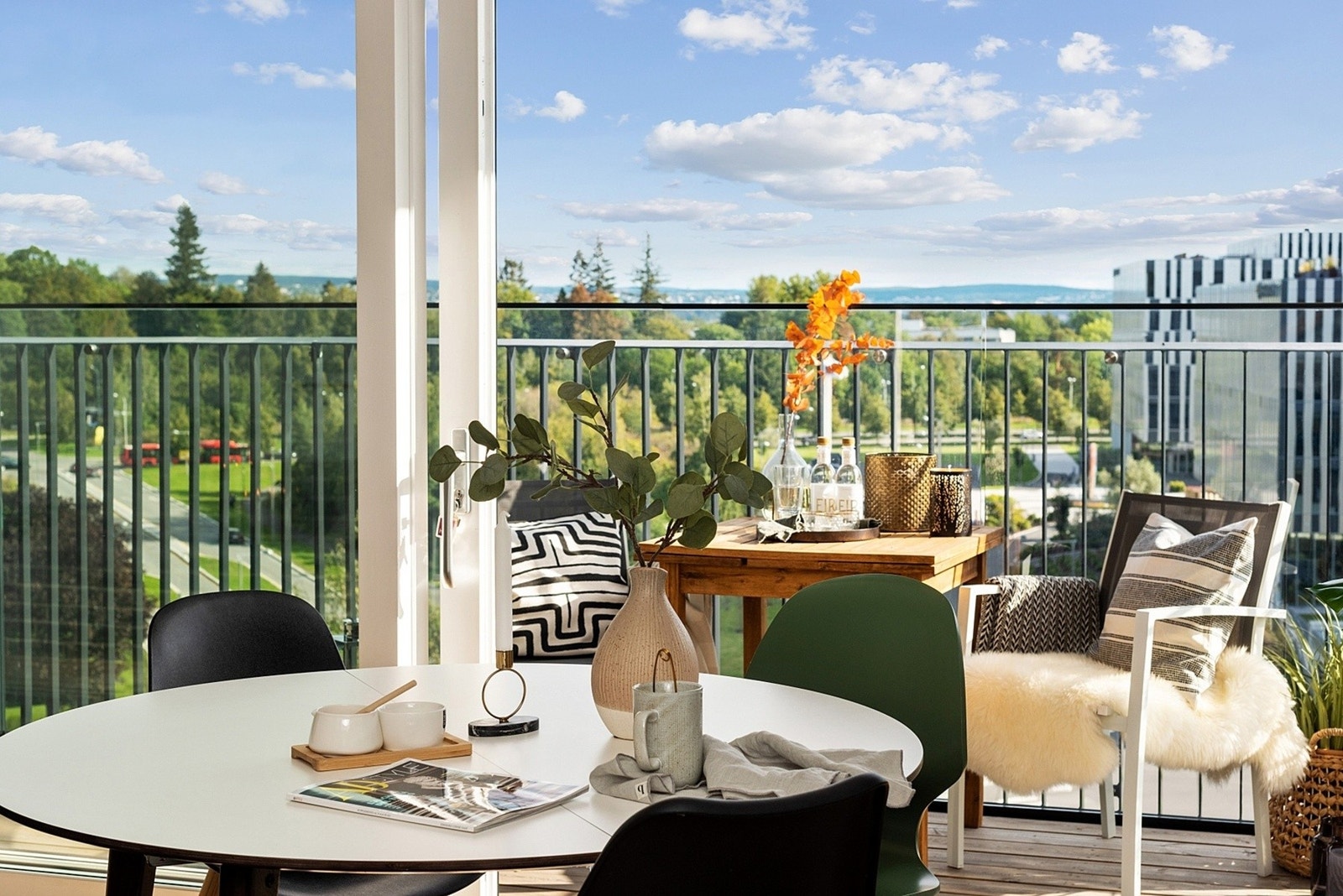 Her kan du enkelt inviterer familie og venner på hyggelige middagsselskap Galleribilde