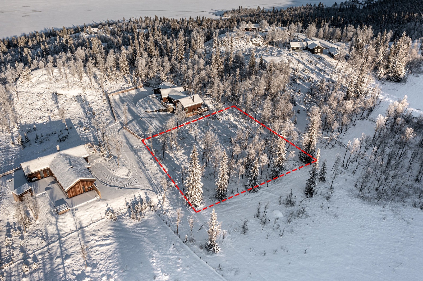 Vinterbilder er skutt i slutten av November. Svært gode solforhold. Galleribilde