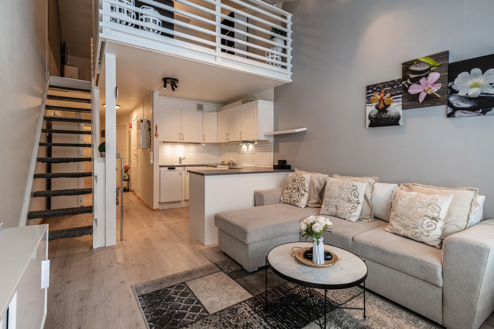 Velkommen til Sentrumsvegen 77!
Foto: Fotograf Terje Bjørnsen Galleribilde