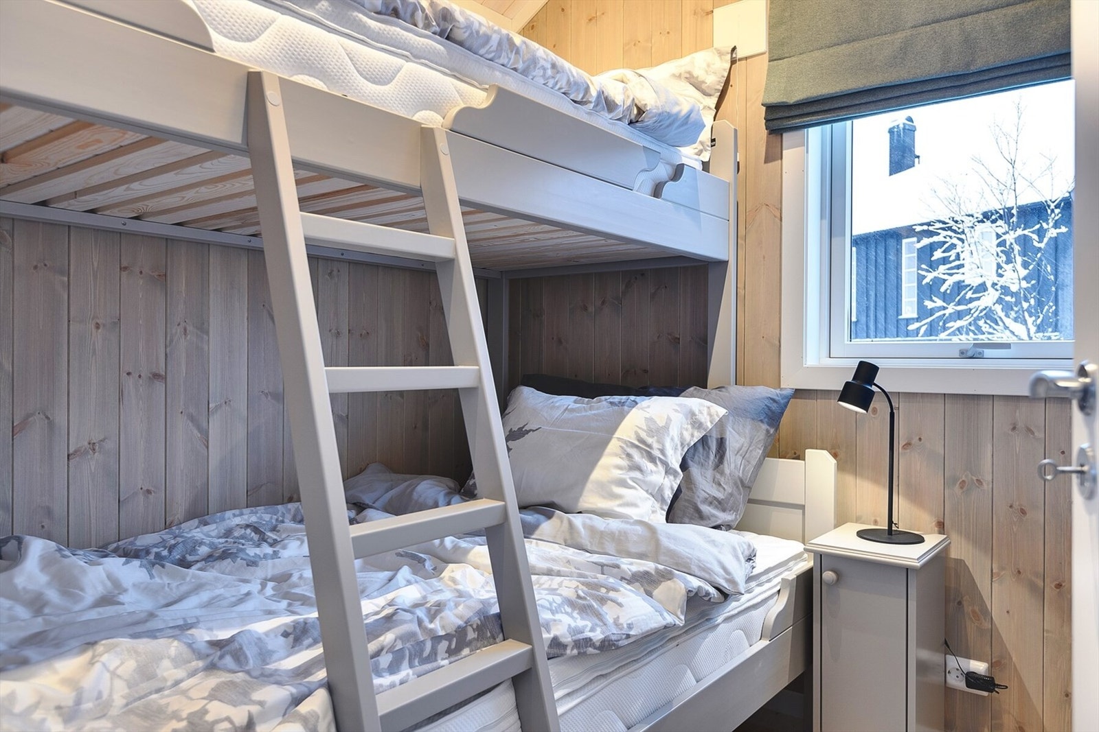 Soverom 2 med familiekøye. Galleribilde