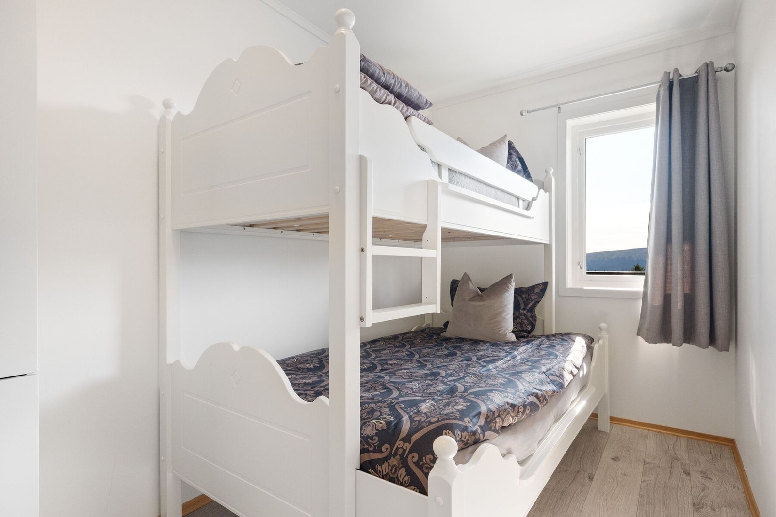 Soverom 2 med familiekøye. Galleribilde