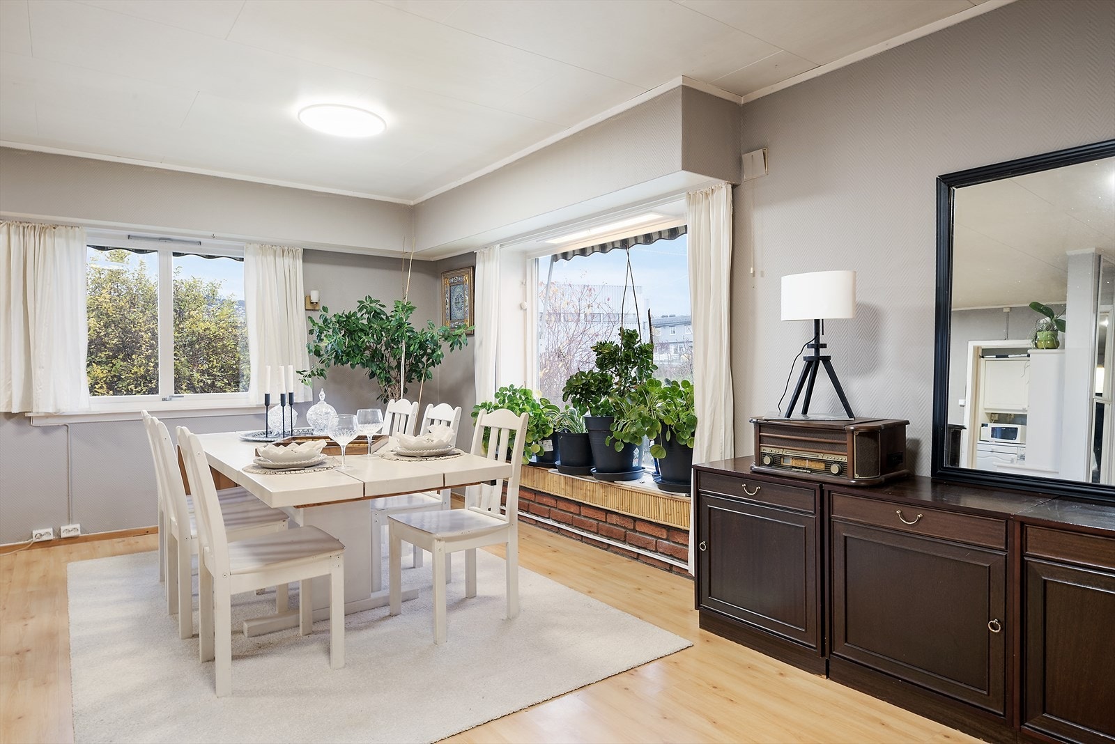 Godt med dagslys inn. Galleribilde