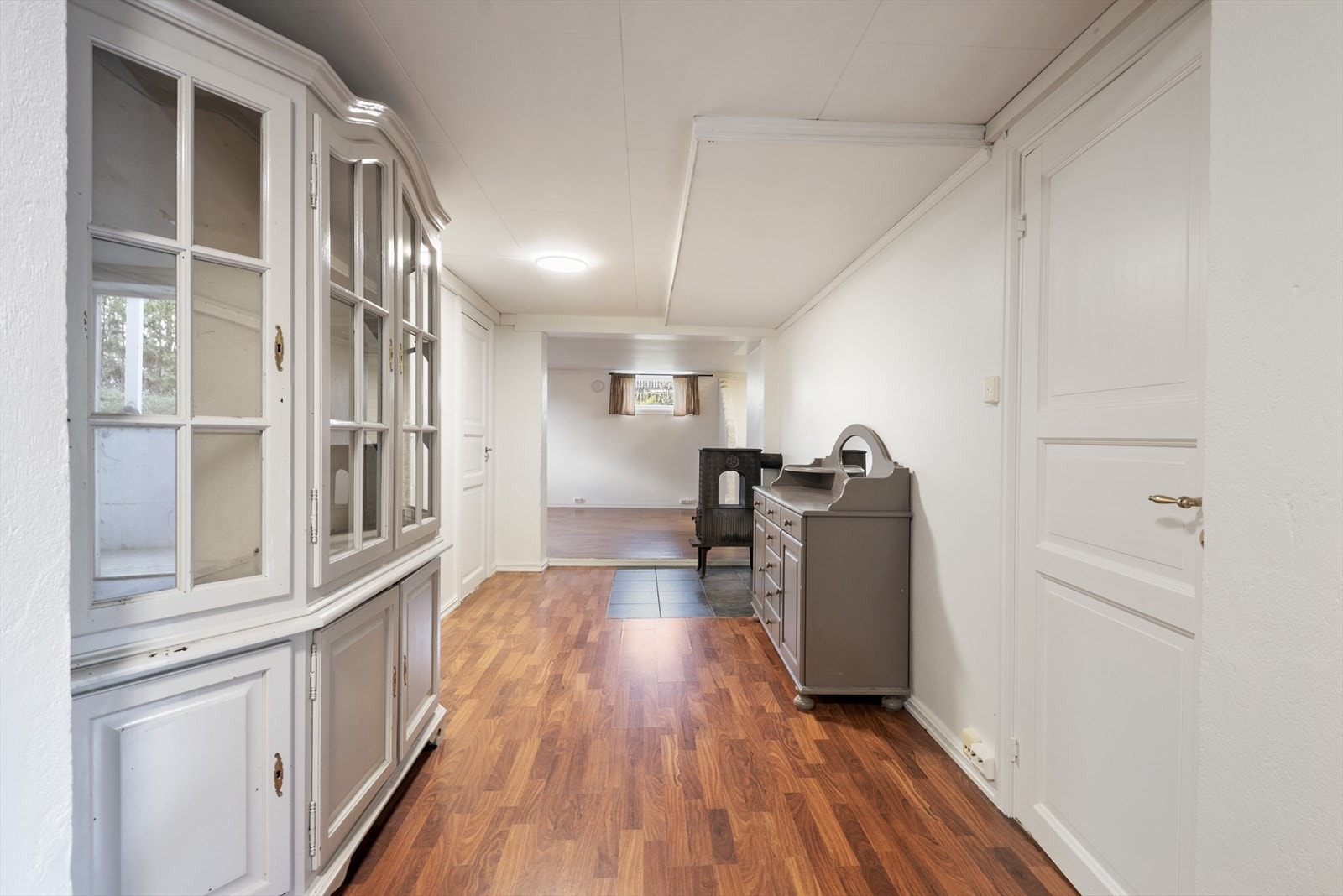 Fra kjelleretasjen. Galleribilde