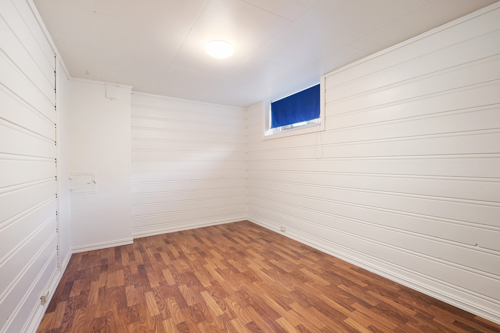 Disp rom i kjeller. Galleribilde