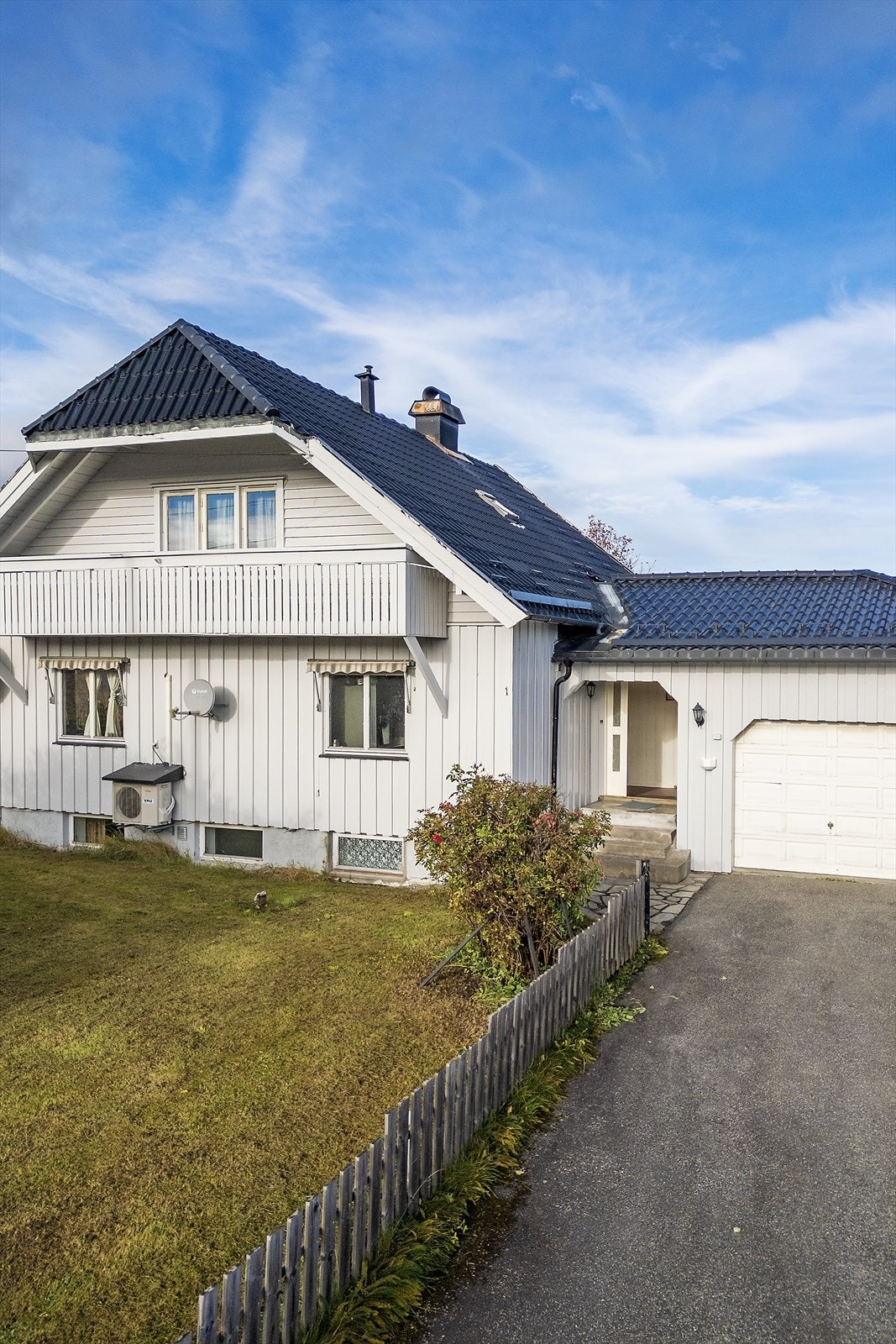 Overbygget inngangsparti. Galleribilde