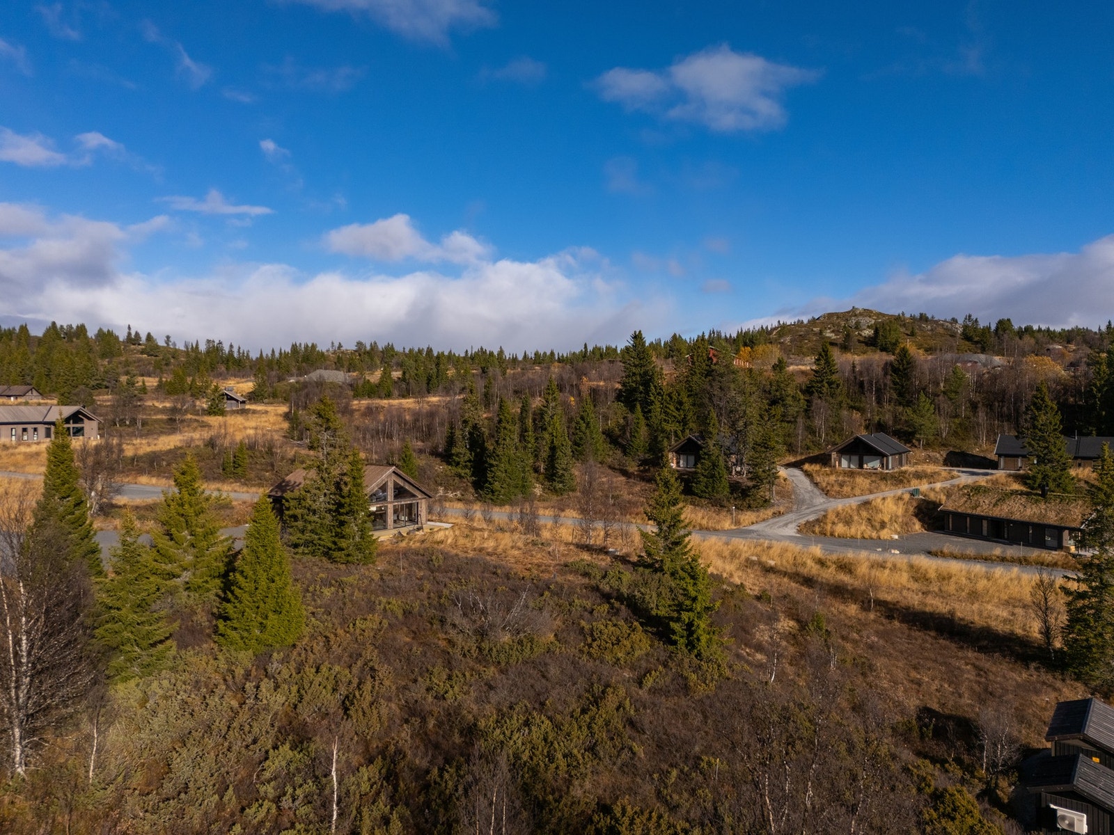 Om vinteren er det milevis med preparerte skiløyper i umiddelbar nærhet. Galleribilde