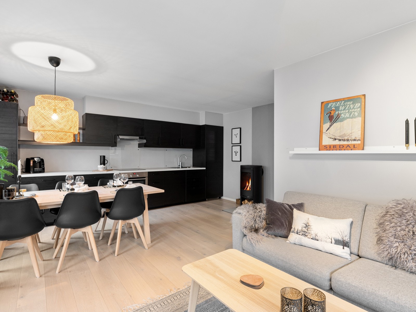 Vedovnen er velplassert og gir god varmefordeling Galleribilde