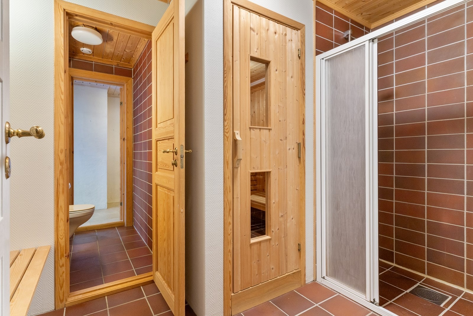 Dusjrom og badstue. Galleribilde