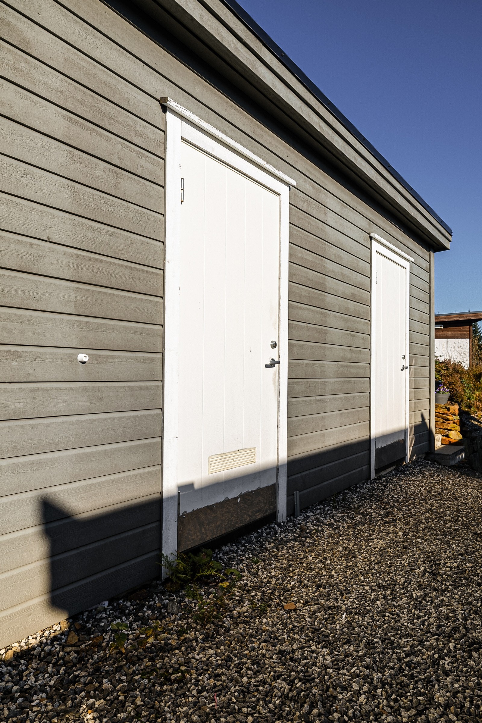 Leiligheten har både bod rett uttenfor inngangsparti samt ved "fellesareal". Galleribilde