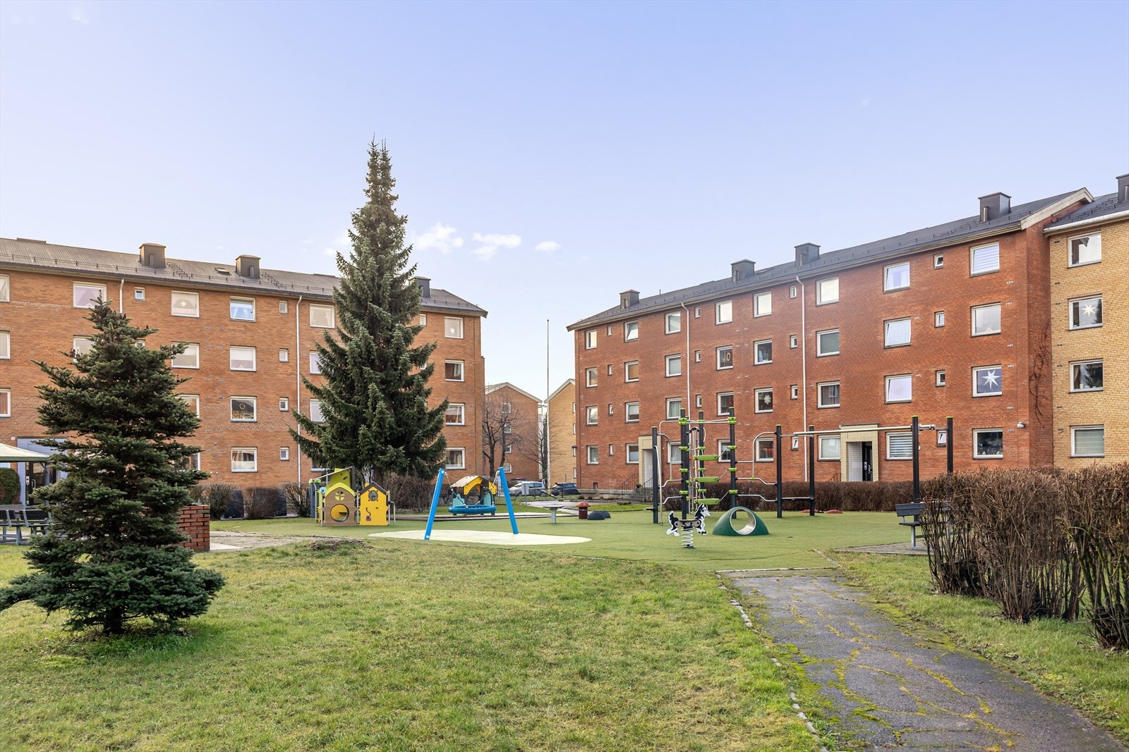 Trivelige fellesarealer med interne stikkveier. Galleribilde