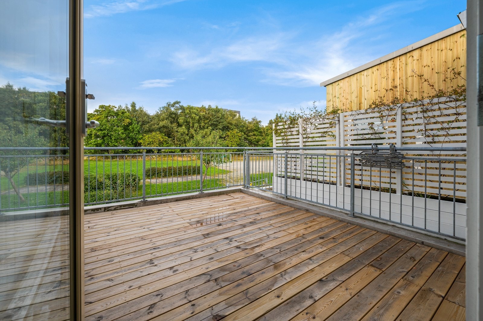 Terrasse i andre etasje Galleribilde