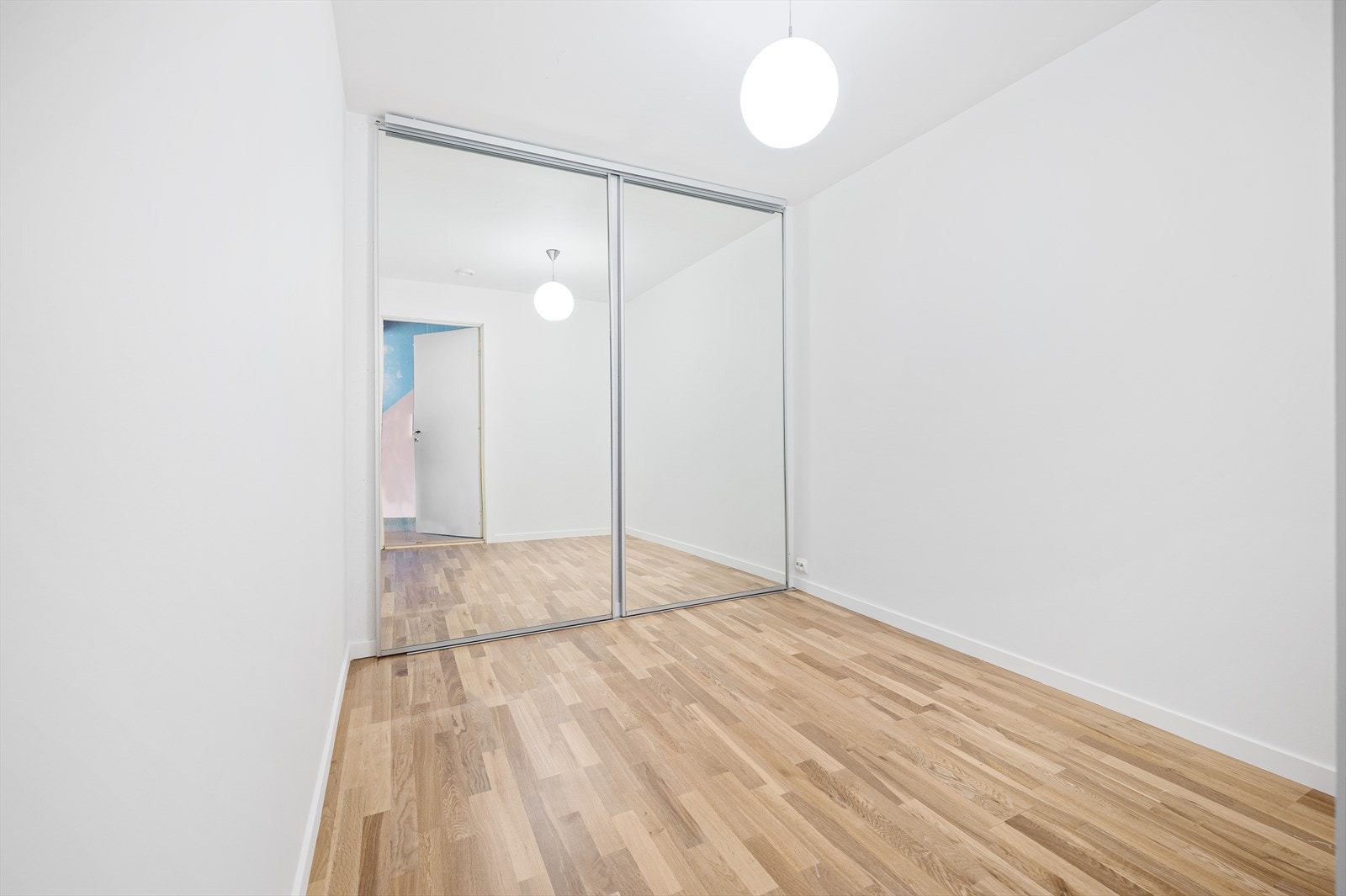 Disponiblet rom Galleribilde