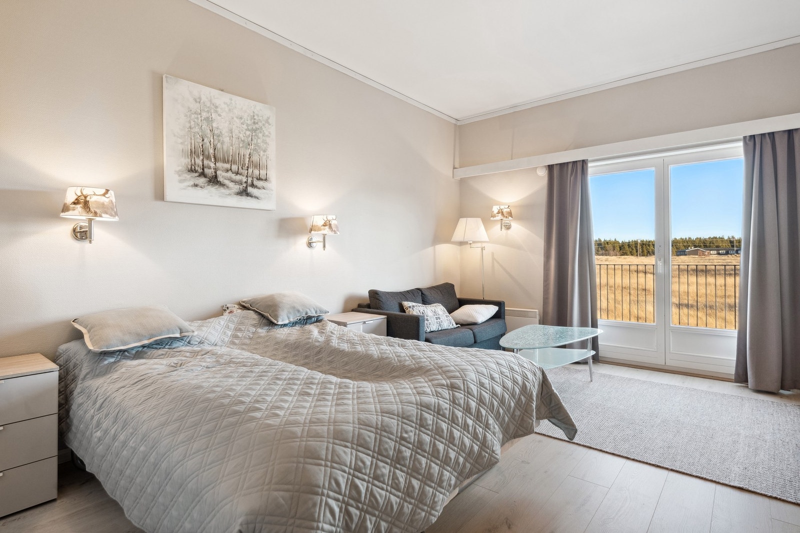 Dersom du ønsker deg en lettvint fritidseiendom, med kort vei til en mengde aktiviteter og turterreng, kan denne leiligheten på Sanderstølen være et godt alternativ! Galleribilde