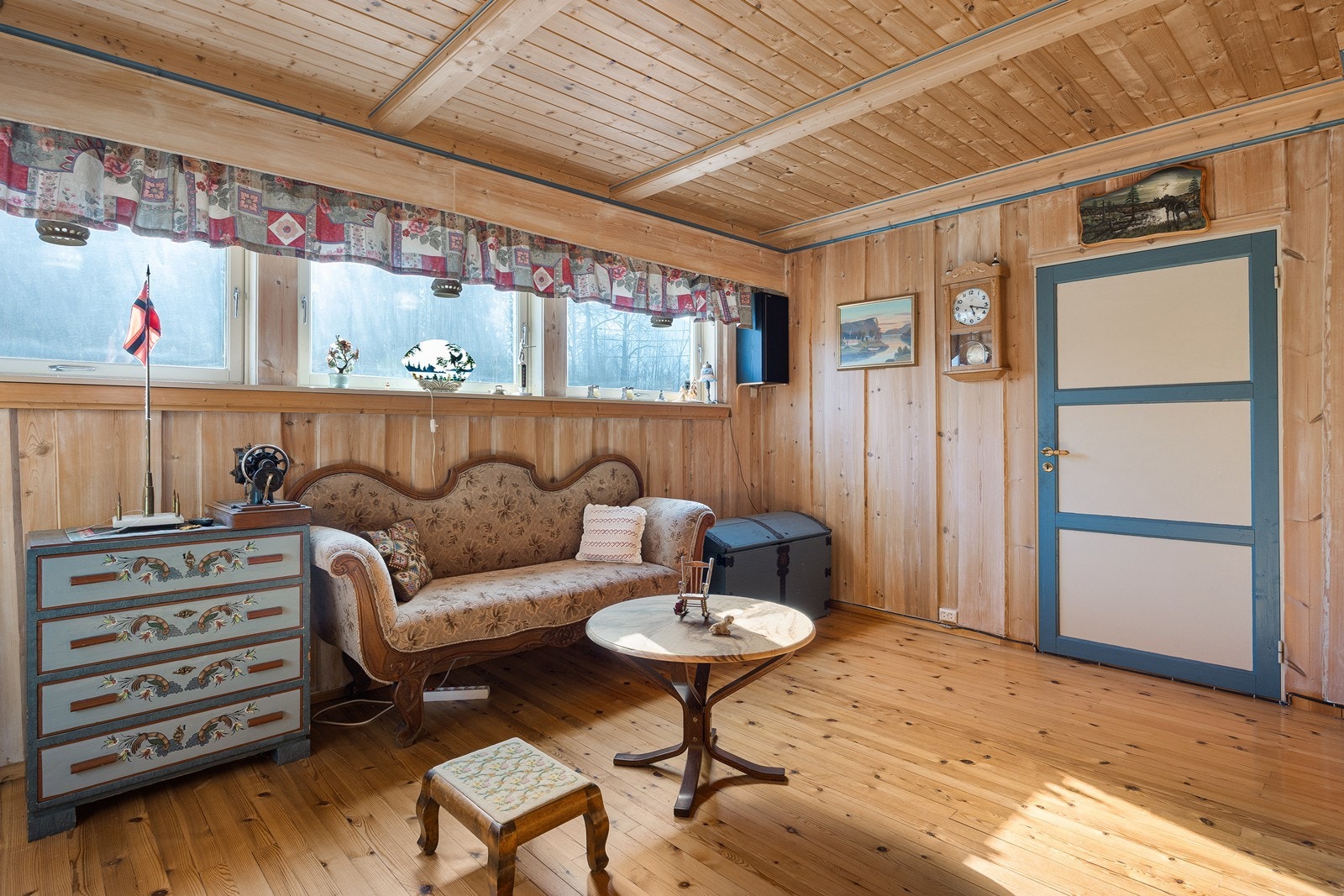 Kjellerstuen har for lite dagslys ift. dagens krav. Galleribilde