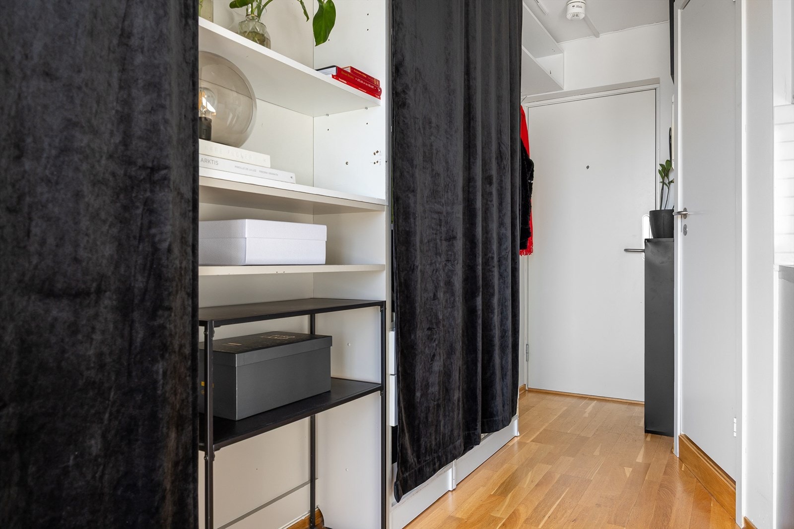 Fibernett og varmtvann er inkludert i felleskostnadene. Galleribilde