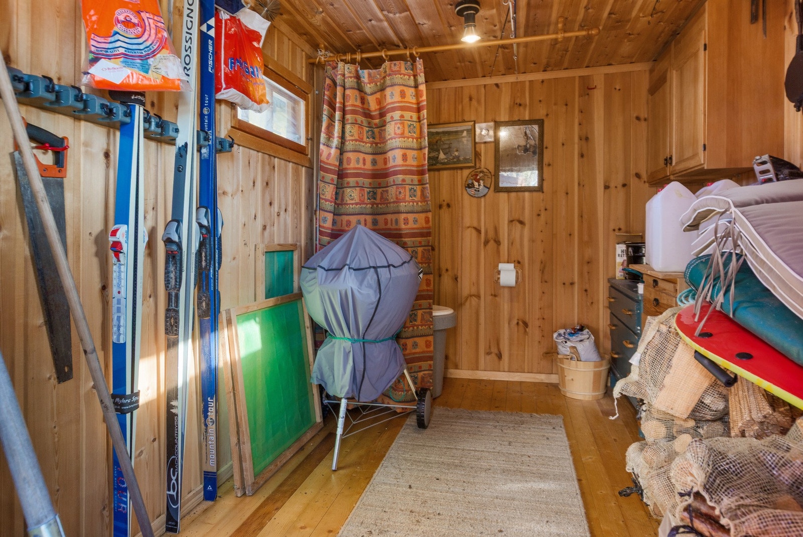 Fra uthuset. Galleribilde