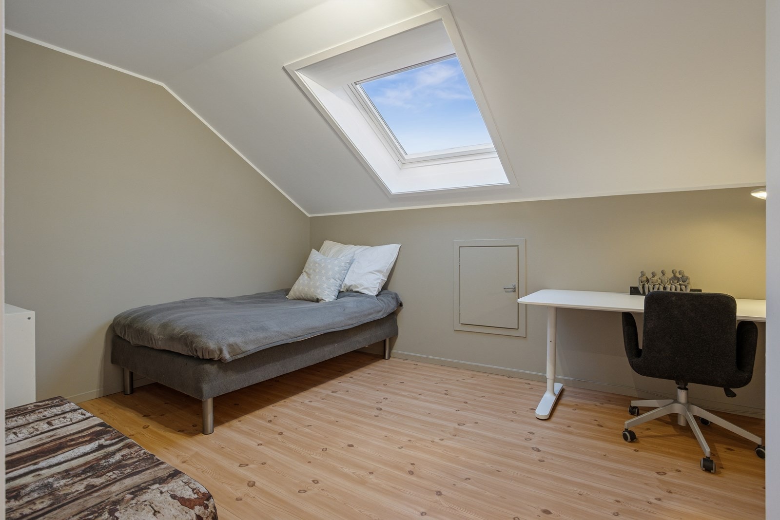 Soverom 2 i 2.etg. Galleribilde