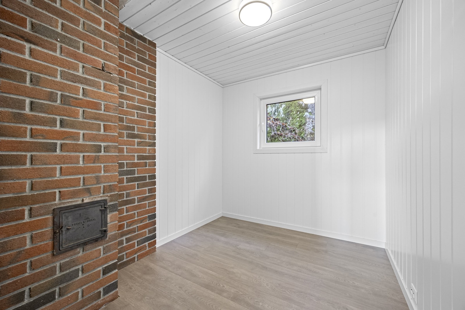 Soverom/hobbyrom. Galleribilde