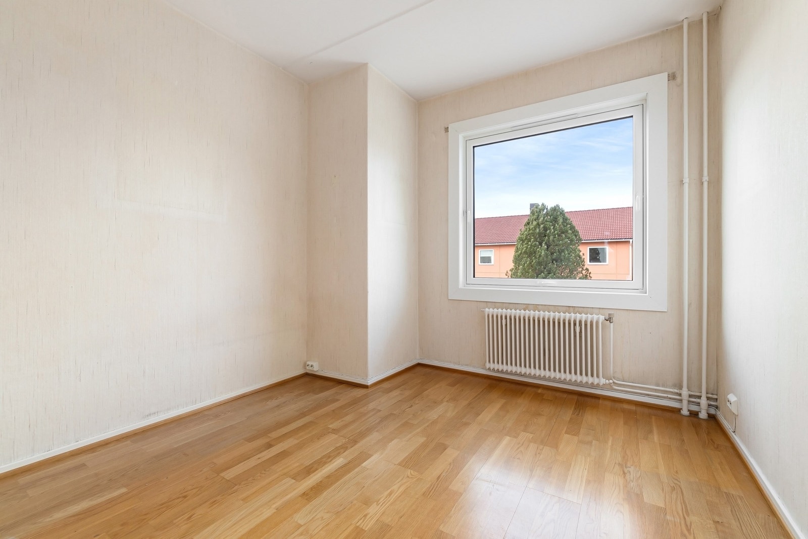 Soverom 2 - Passer fint som gjesterom, barnerom eller kontor. Galleribilde