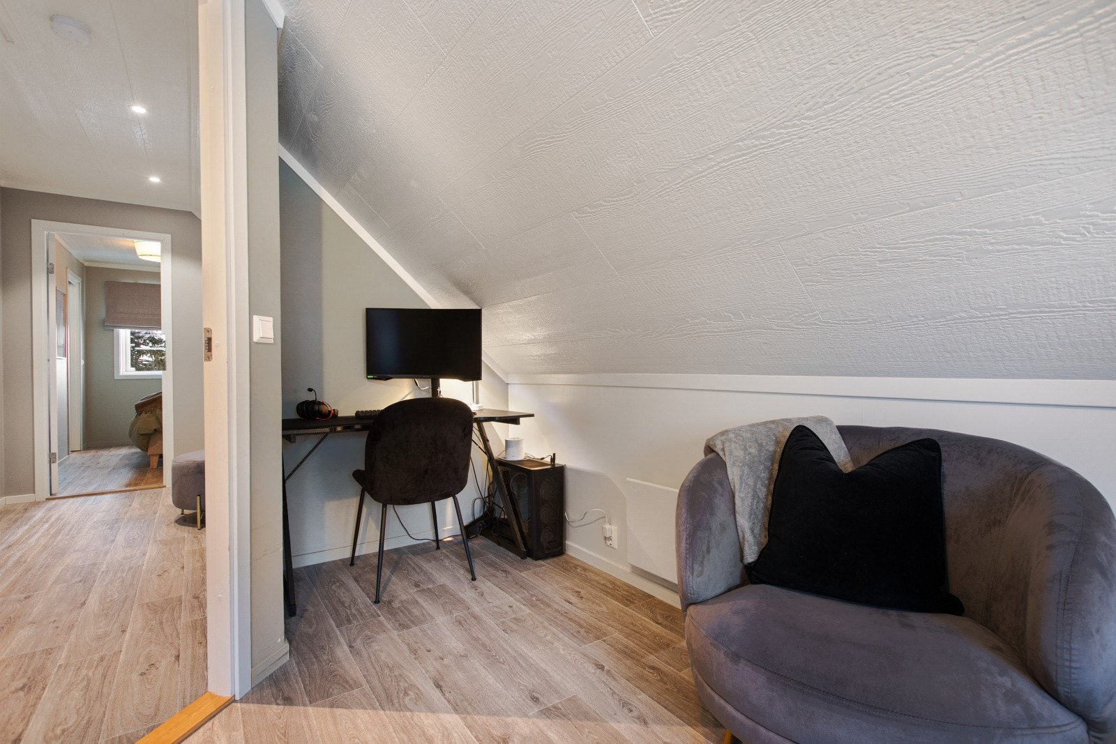 Her er det plass til kontorpult. Galleribilde