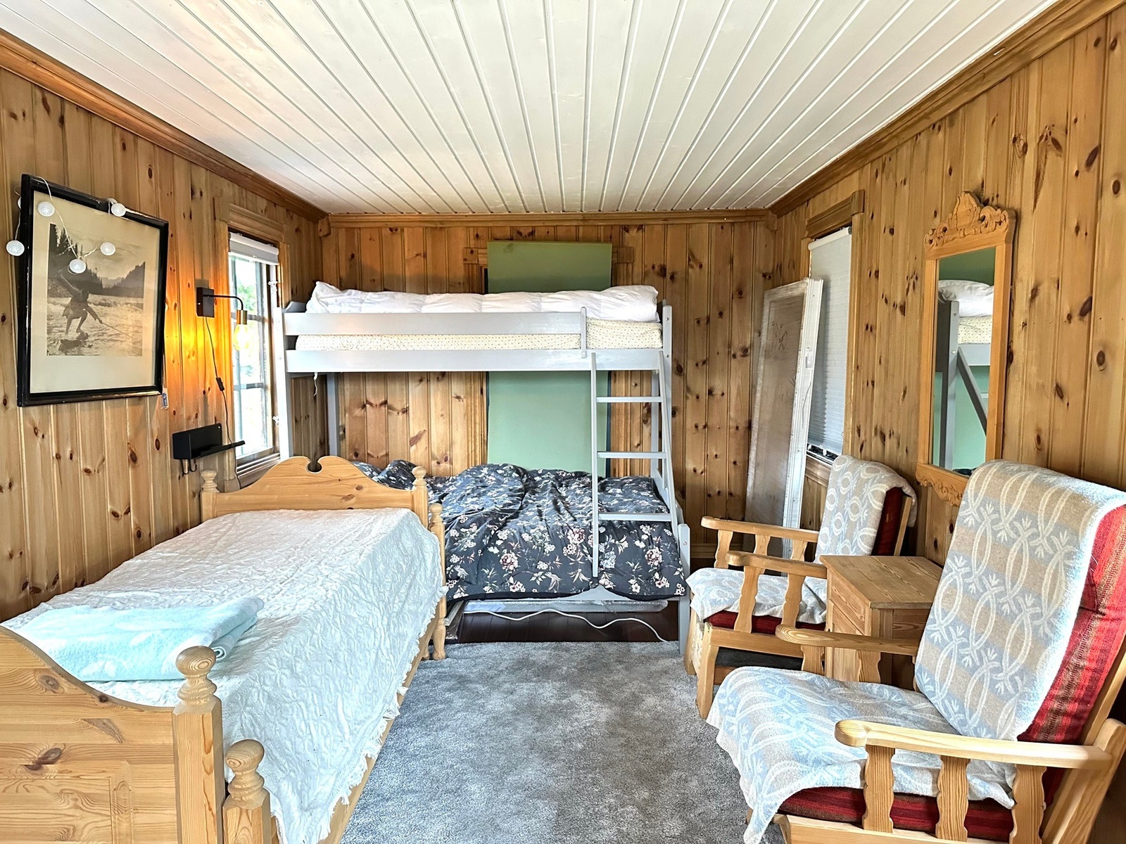 Soverom i anneks med flere sengeplasser. Galleribilde