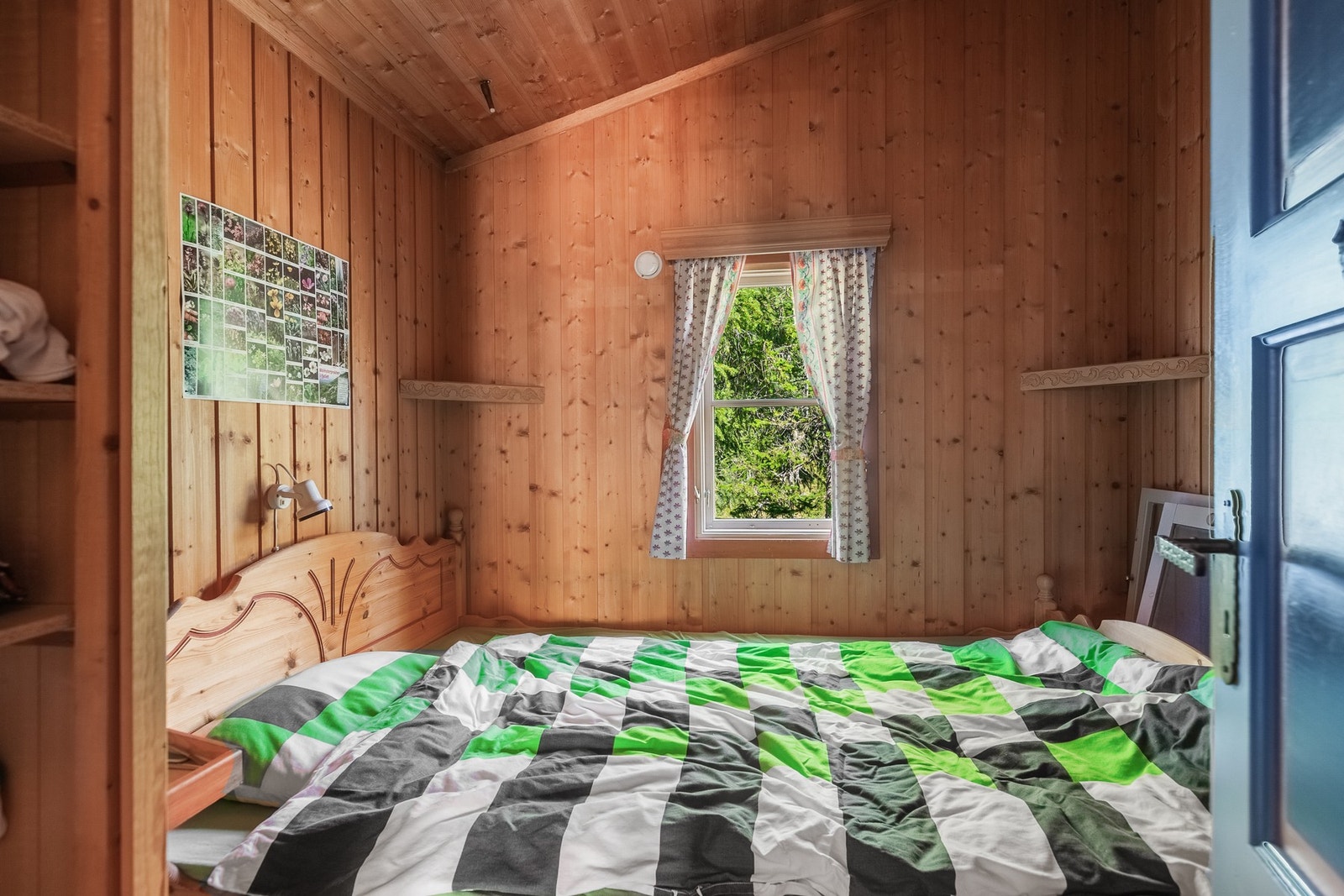 Hytta har 2 soverom med totalt 4 sengeplasser. Galleribilde