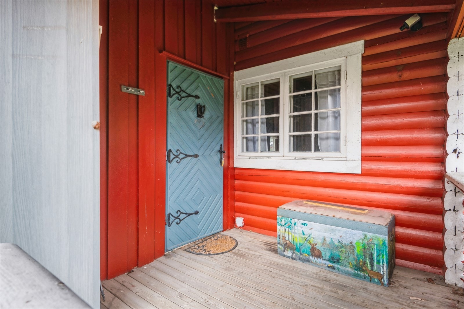 Overbygd inngangspartiet på ca. 5 m². Galleribilde