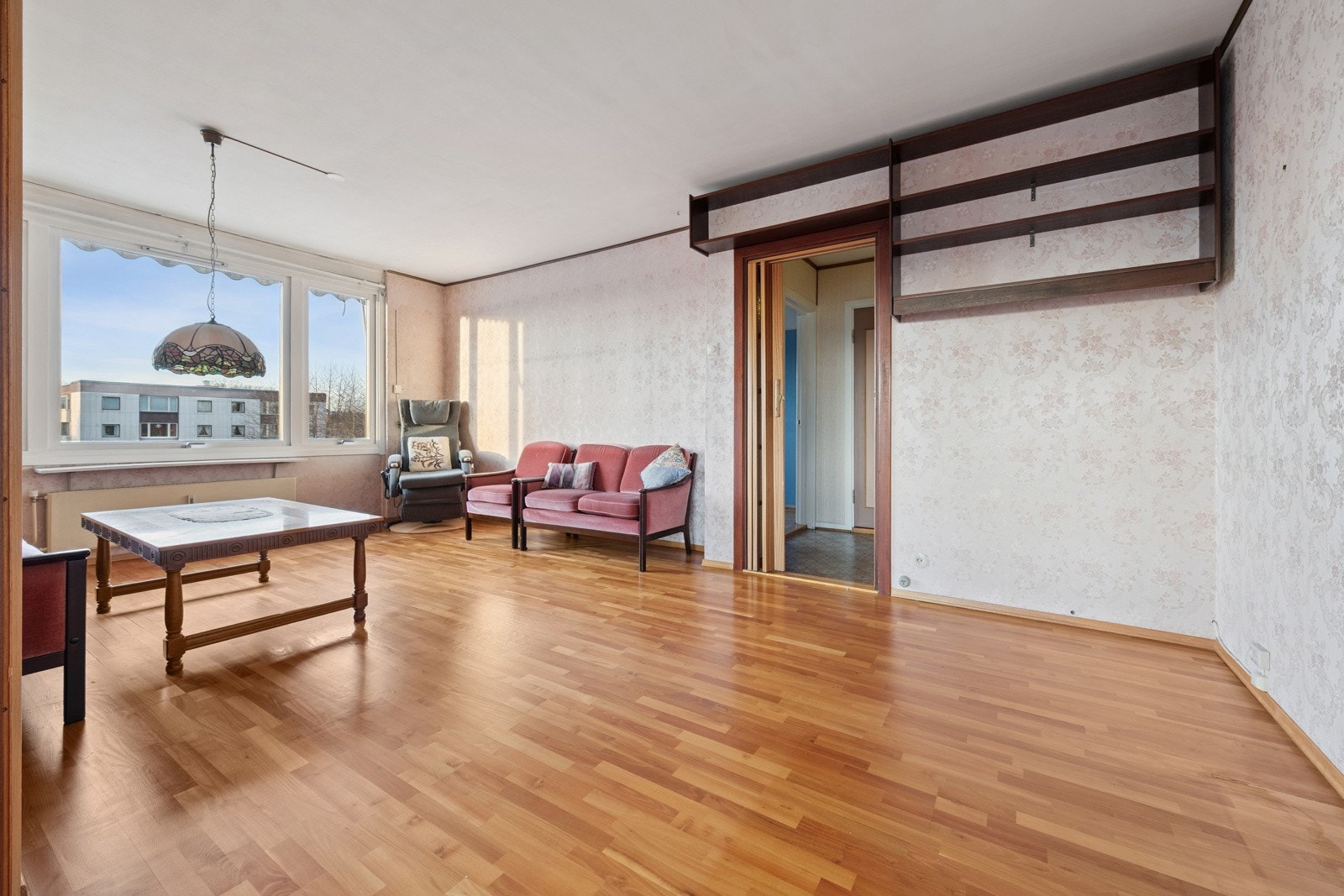 Lag din egen drømmestue og innred som du ønsker med salong og kosekroker. Galleribilde