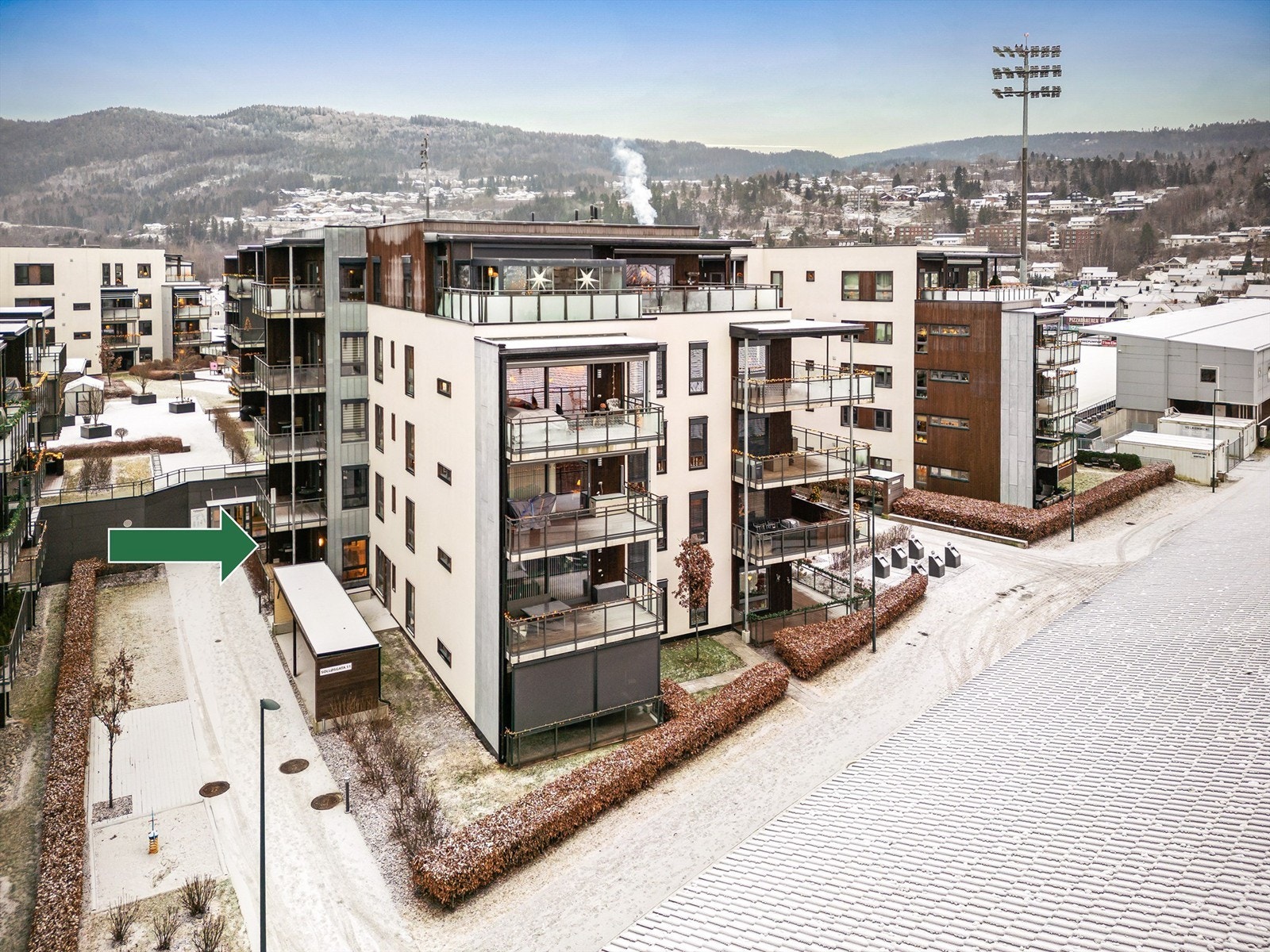 Bygningen har heis- og trappeadkomst Galleribilde