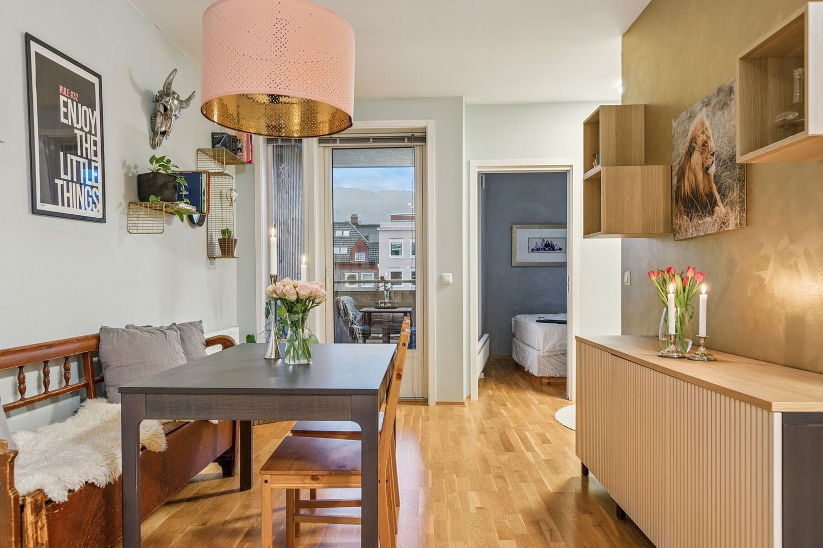 Leiligheten disponerer en bod på 3 kvadratmeter for ekstra oppbevaringsplass. Galleribilde