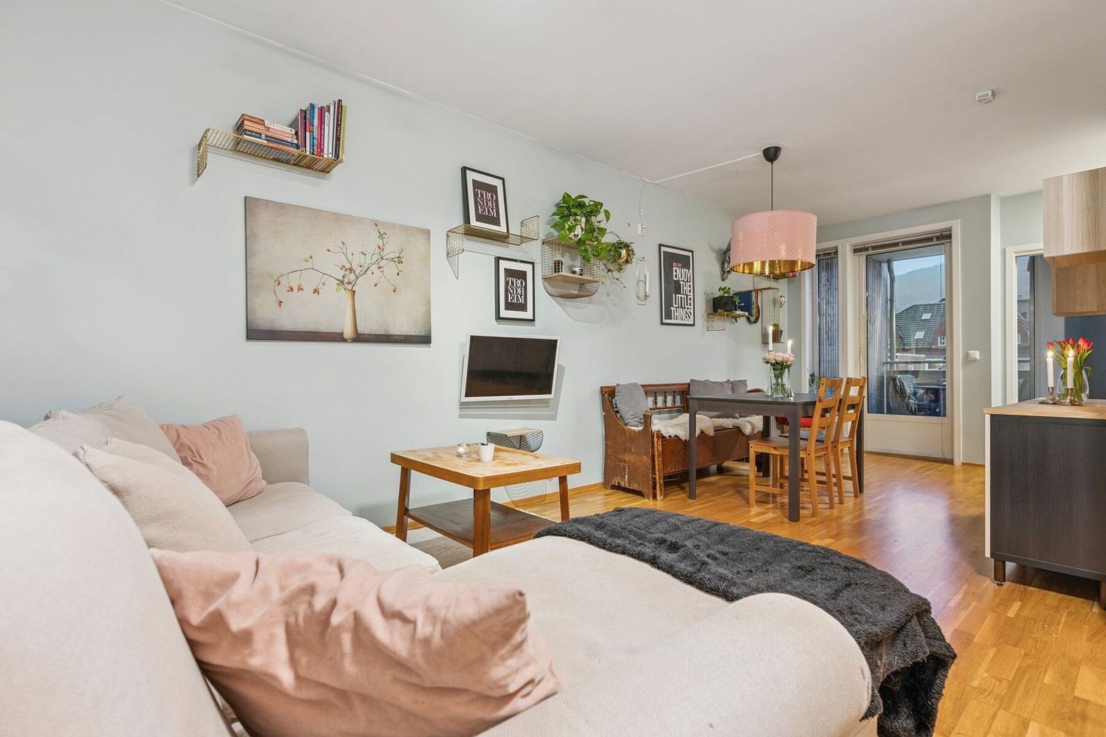 Leilighetens oppvarming skjer via fjernvarme. Galleribilde