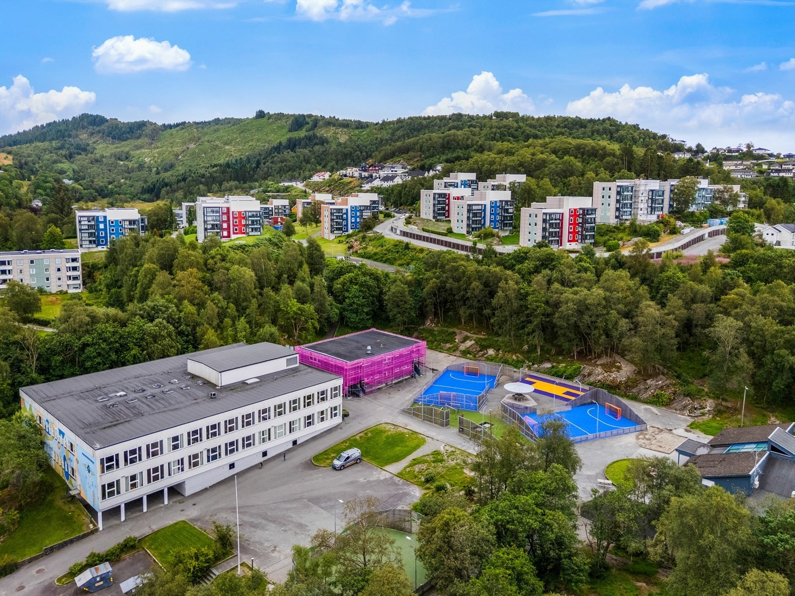 Umiddelbar nærhet til gode aktivitetstilbud og turmuligheter via Jubileumsstien Galleribilde