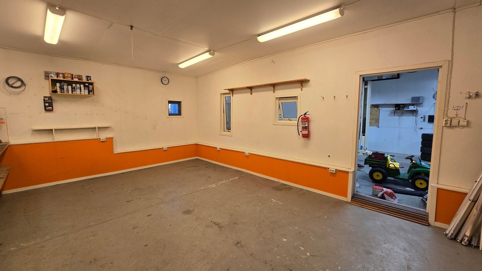 Selgers private bilde. Verksted. Galleribilde