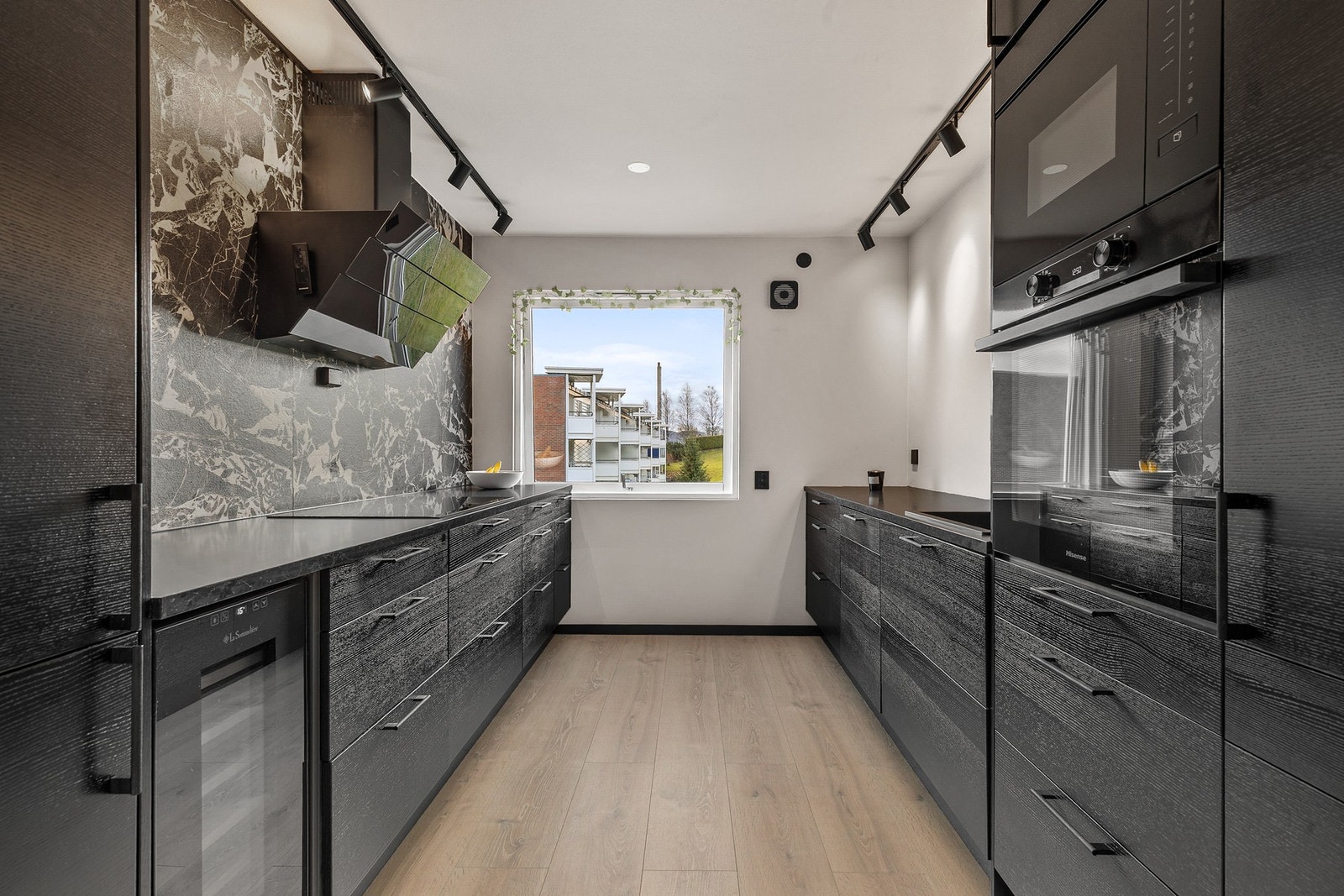 En moderne og tiltalende selveierleilighet vesentlig oppgradert i 2025 Galleribilde