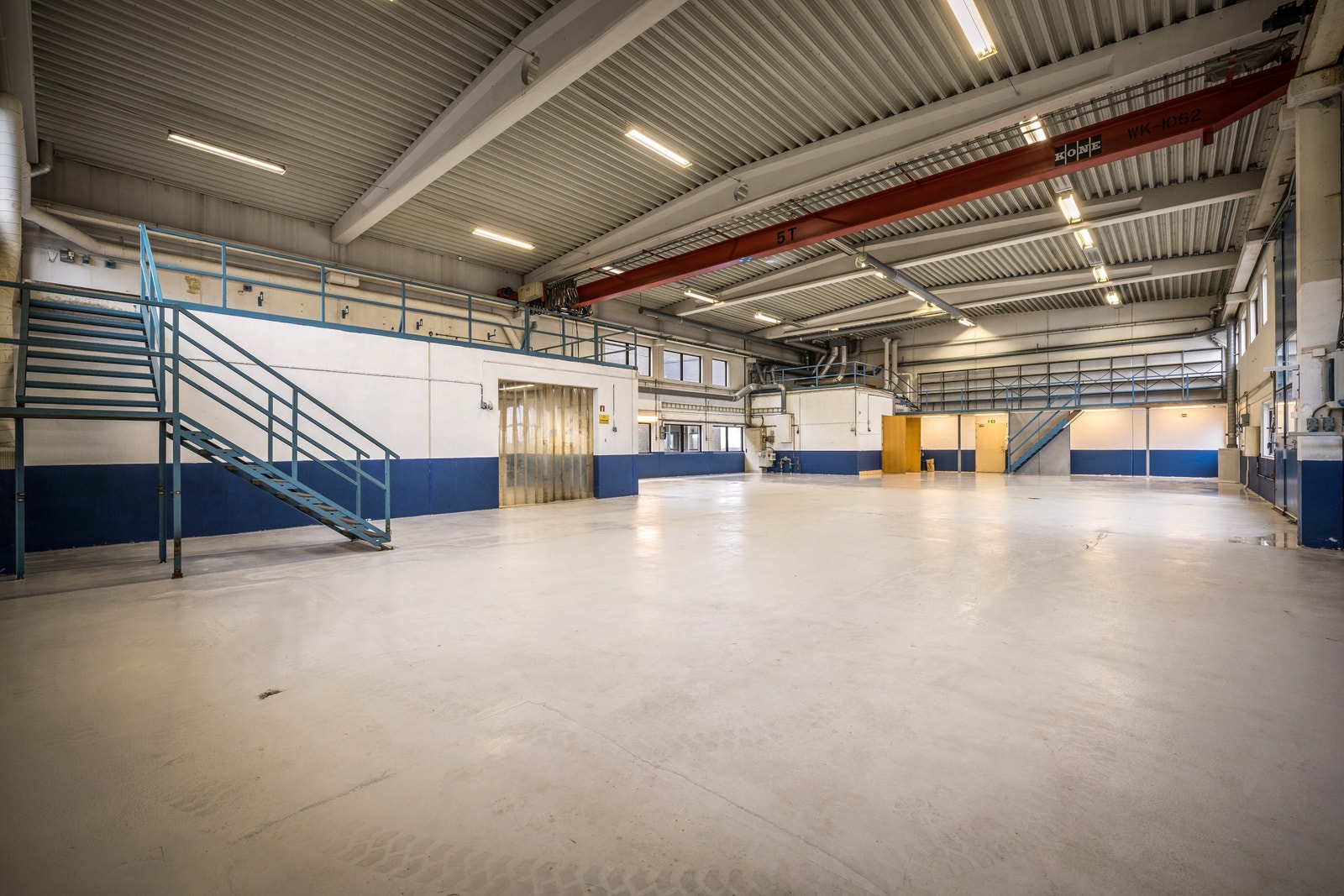 Hall med 5 tonns traverskran Galleribilde