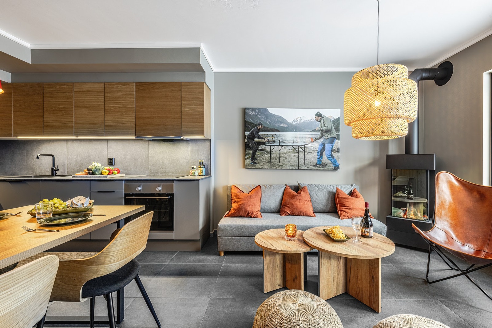 Lun sofakrok (sovesofa) med gasspeis. Galleribilde