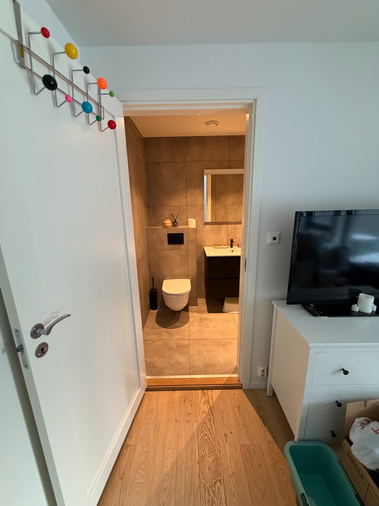 Inngang bad fra stue Galleribilde