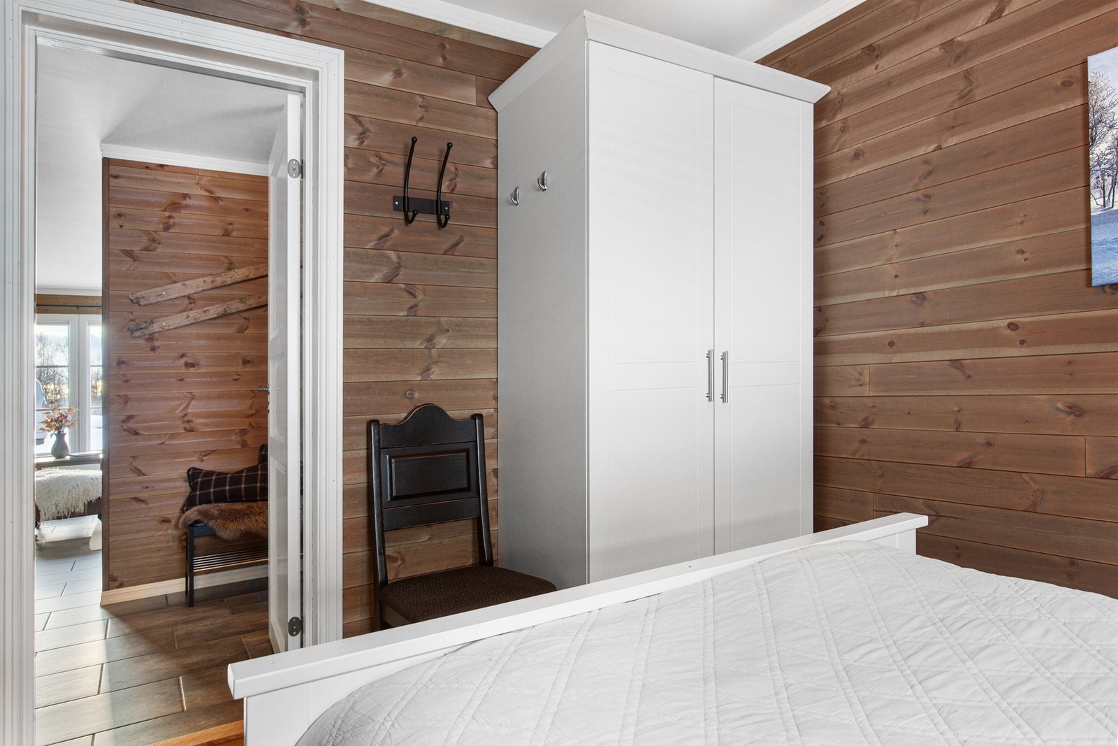 Alle soverom har doble garderobeskap. Galleribilde
