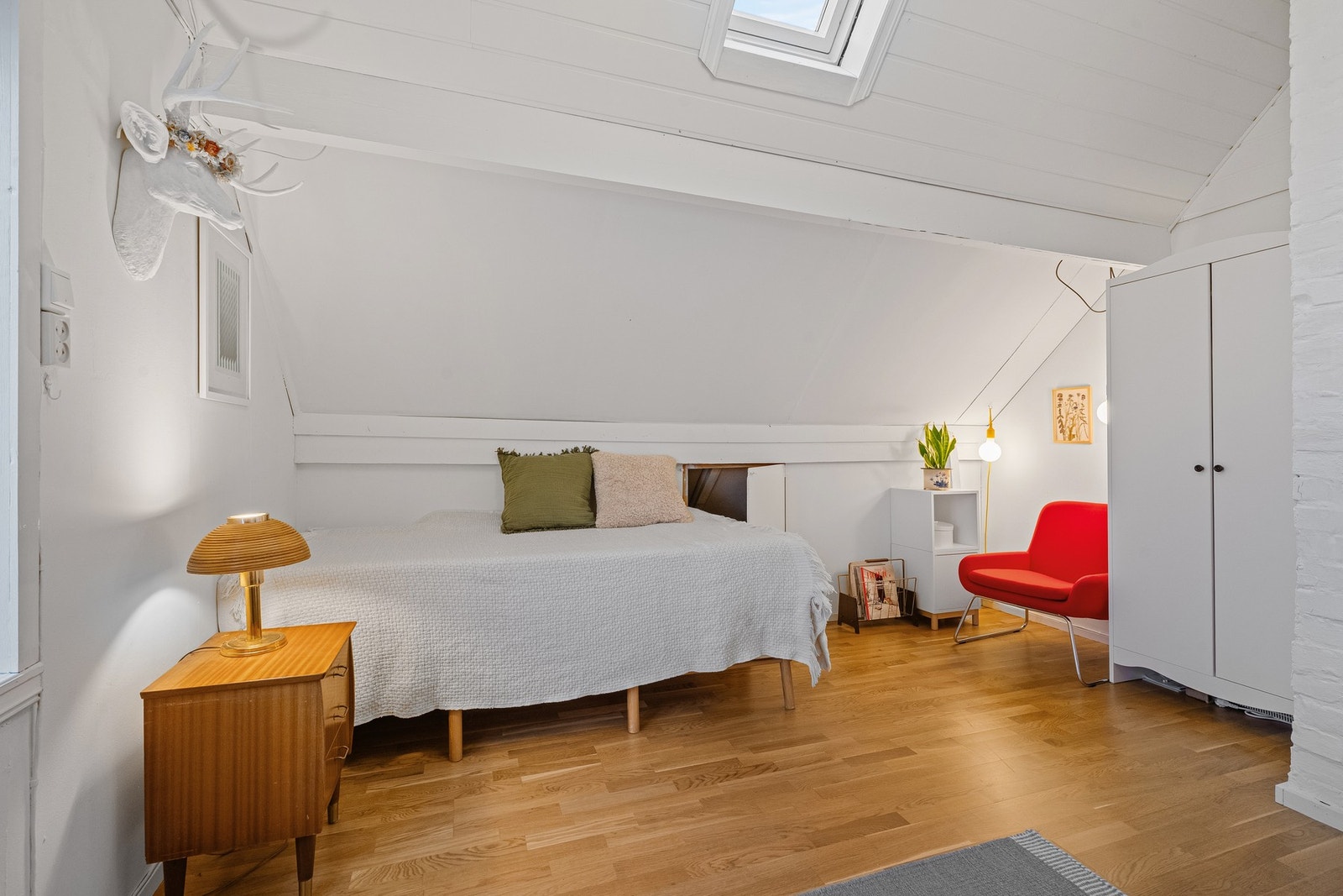 Perfekt sted for barna eller ungdommen og boltre seg med lek og moro. Galleribilde