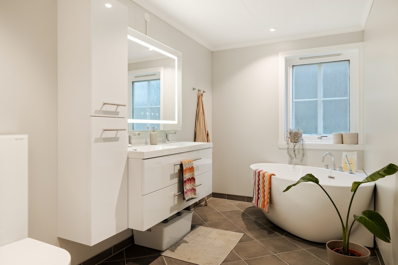 Pent bad som innbyr til velvære. Galleribilde