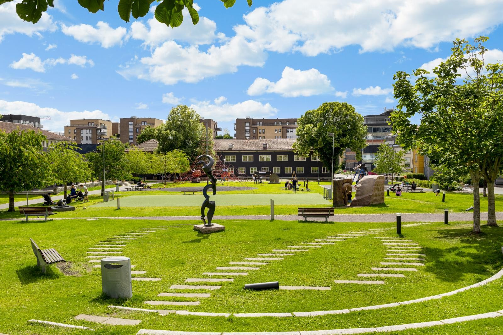 Peer Gynt parken. Galleribilde