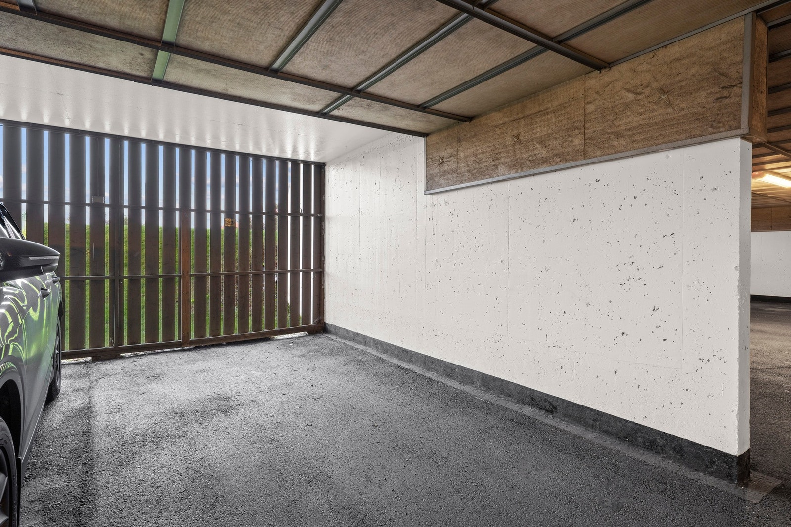 Egen parkeingsplass i garasjeanlegg. Galleribilde