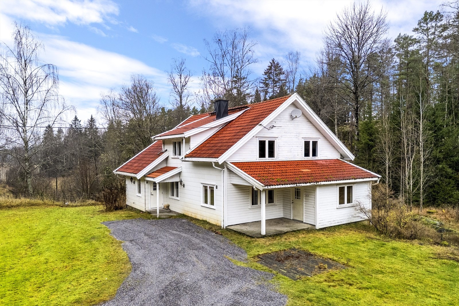 Bolighuset har i 2013 fått nytt tak og dels ny kledning. Galleribilde