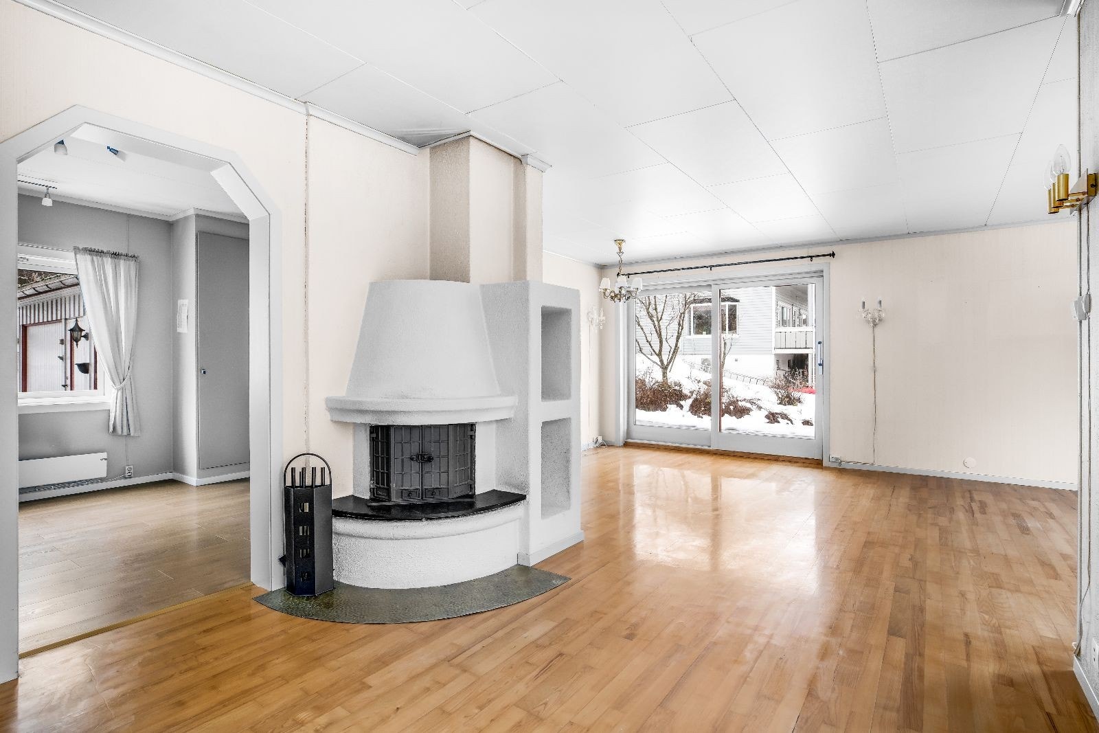 Stue i 1. etg. med peis Galleribilde