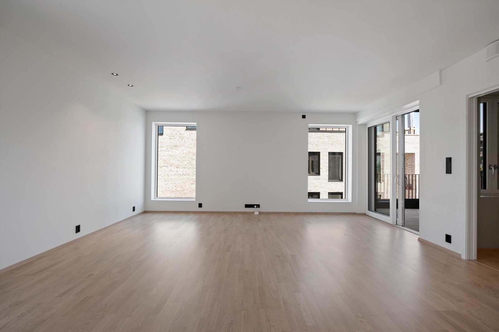 014_.jpg Galleribilde