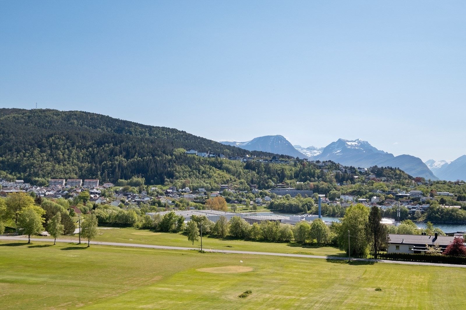 003_.jpg Galleribilde