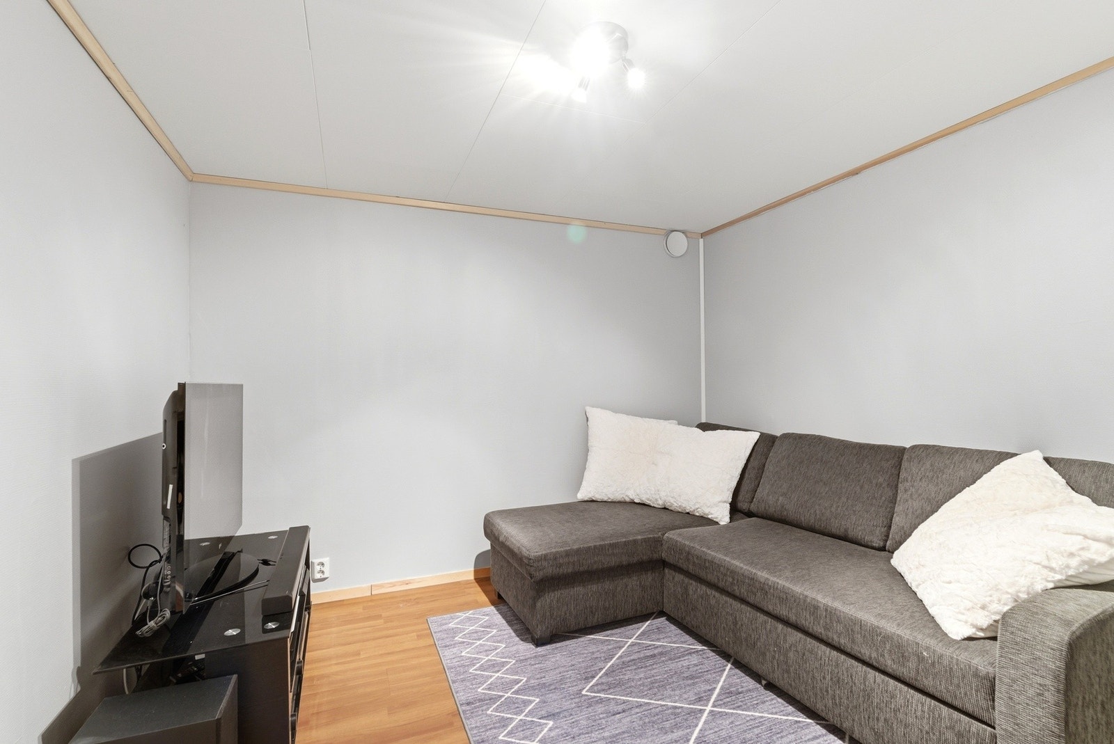 Bod med gulvvarme. Galleribilde