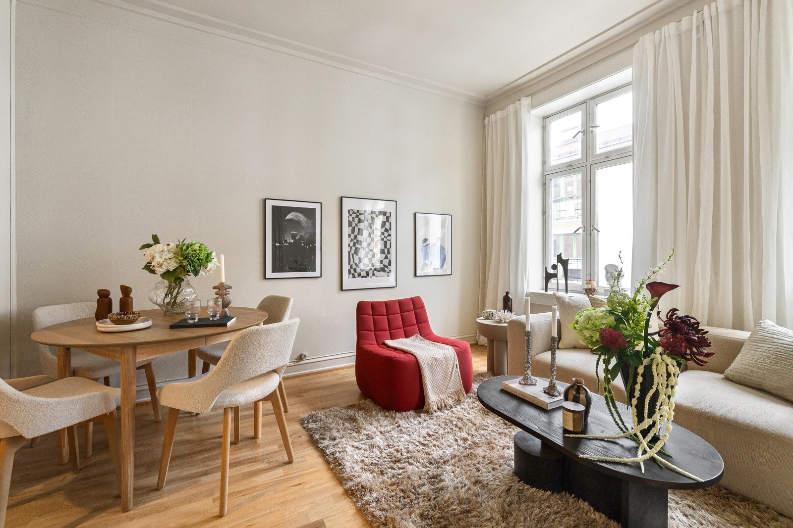 Her har vi gleden av å presentere en klassisk og gjennomgående bygårdsleilighet med sentral beliggenhet på majorstuen. Galleribilde